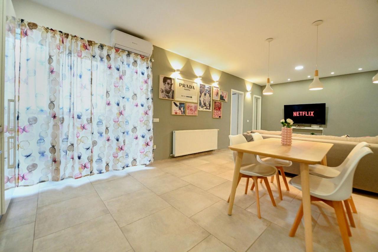 Splendid 2Br Apartment With Breathtaking Views Of Casa Poporului Bükreş Dış mekan fotoğraf